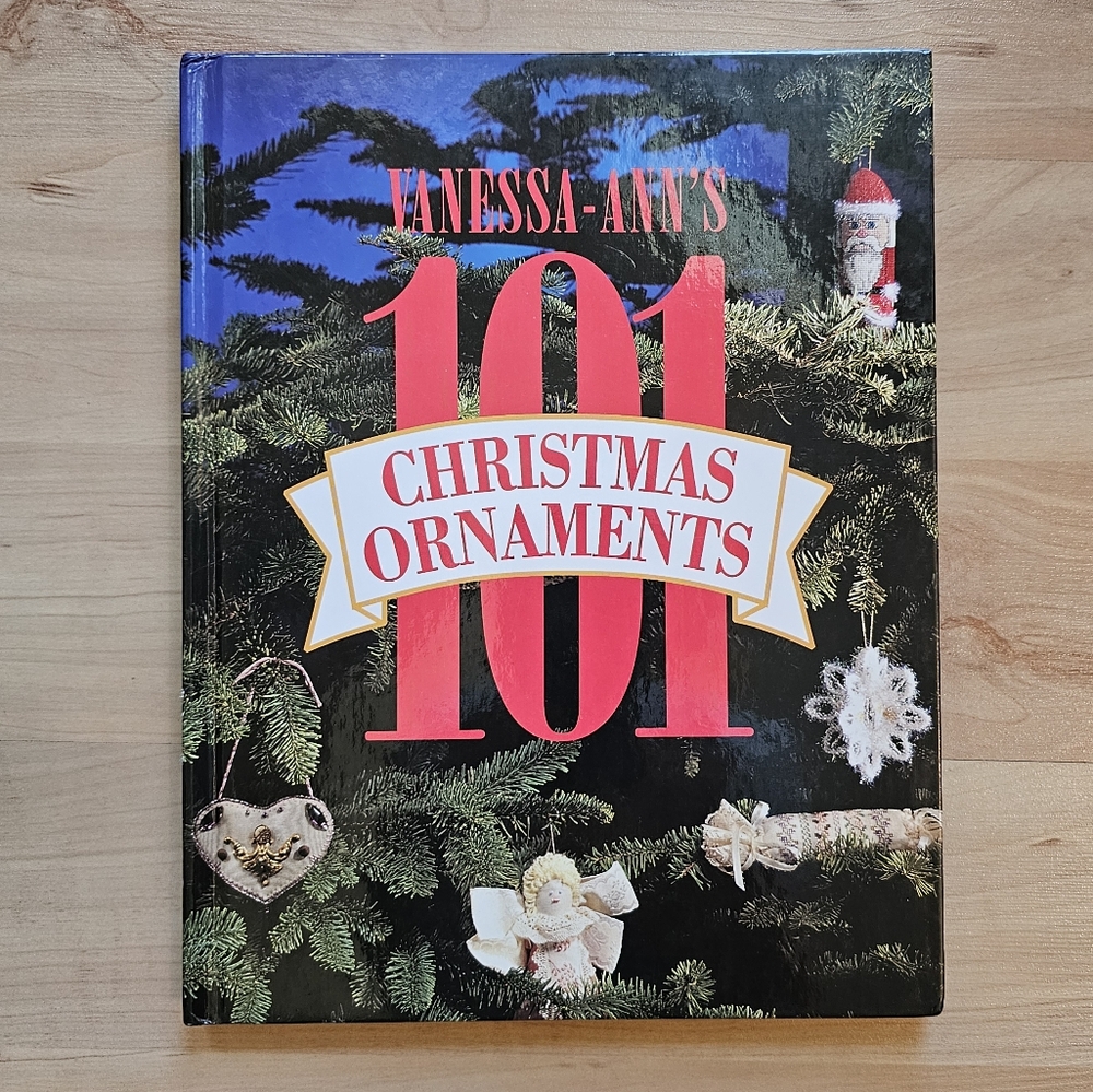 Hardcover Vanessa-Ann’s "101 Christmas Ornaments"
